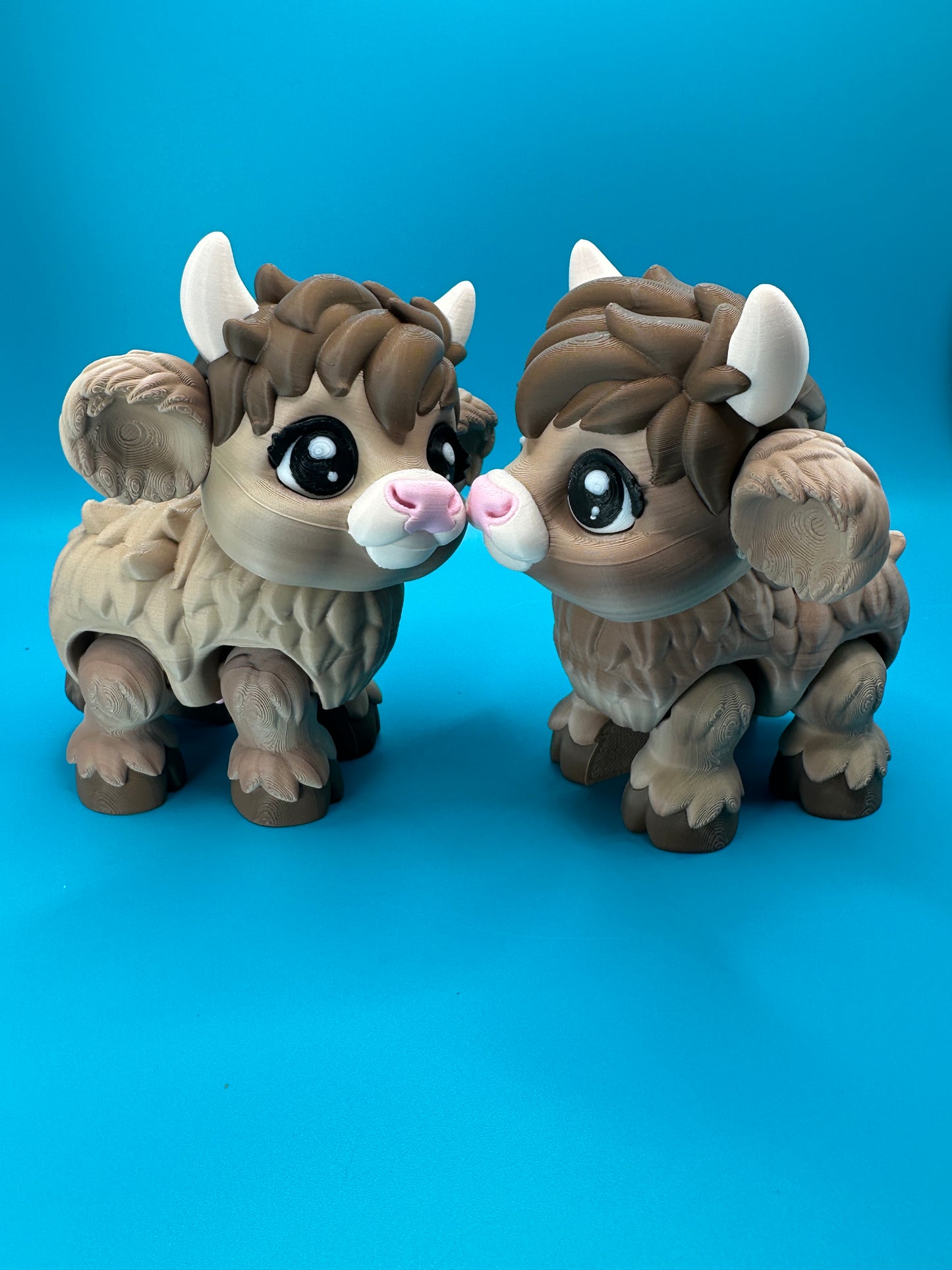 Cute Articulating Highland Cow Desk Toy Fidget
