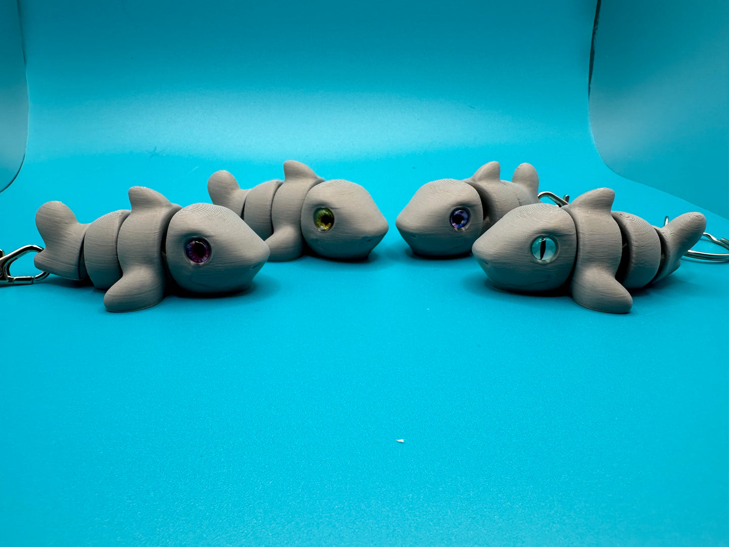 3D Printed Fidget Shark Keychain | Zou3D