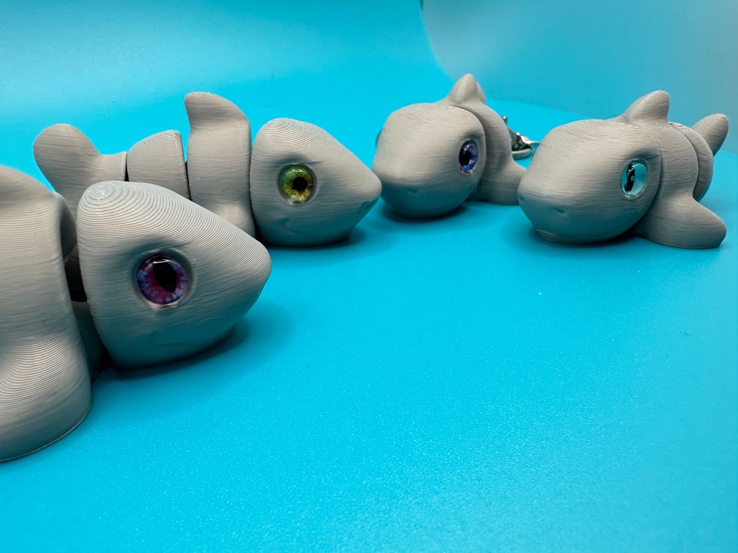 3D Printed Fidget Shark Keychain | Zou3D